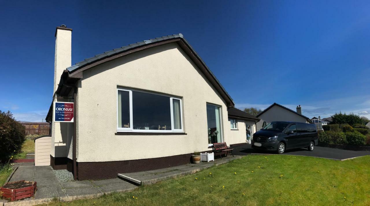 Oronsay Hotel Portree Exterior photo